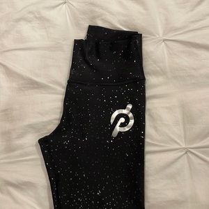 Black Peloton leggings size Medium